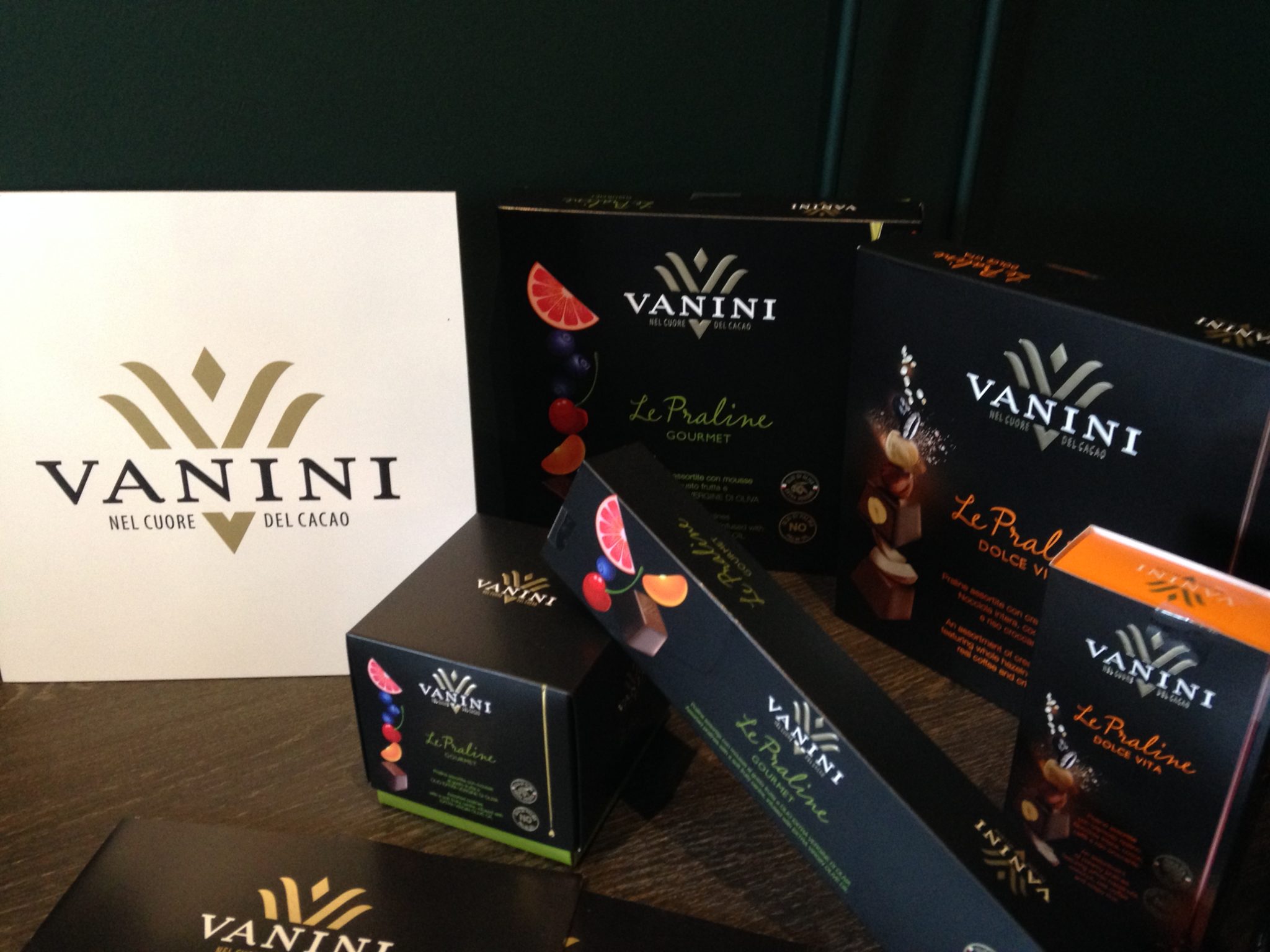 Sei nuove deliziose tavolette di cioccolato biologico firmate Vanini