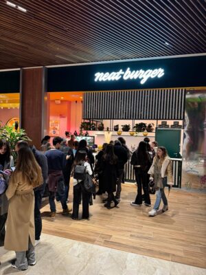 Neat Burger raddoppia e dopo il promo store apre il secondo punto vendita nel cuore di Porta Venezia a Milano