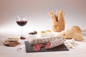 Salame Piemonte IGP l'affettato supera il prodotto intero nelel vendite