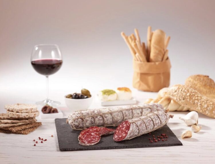 Salame Piemonte IGP l'affettato supera il prodotto intero nelel vendite