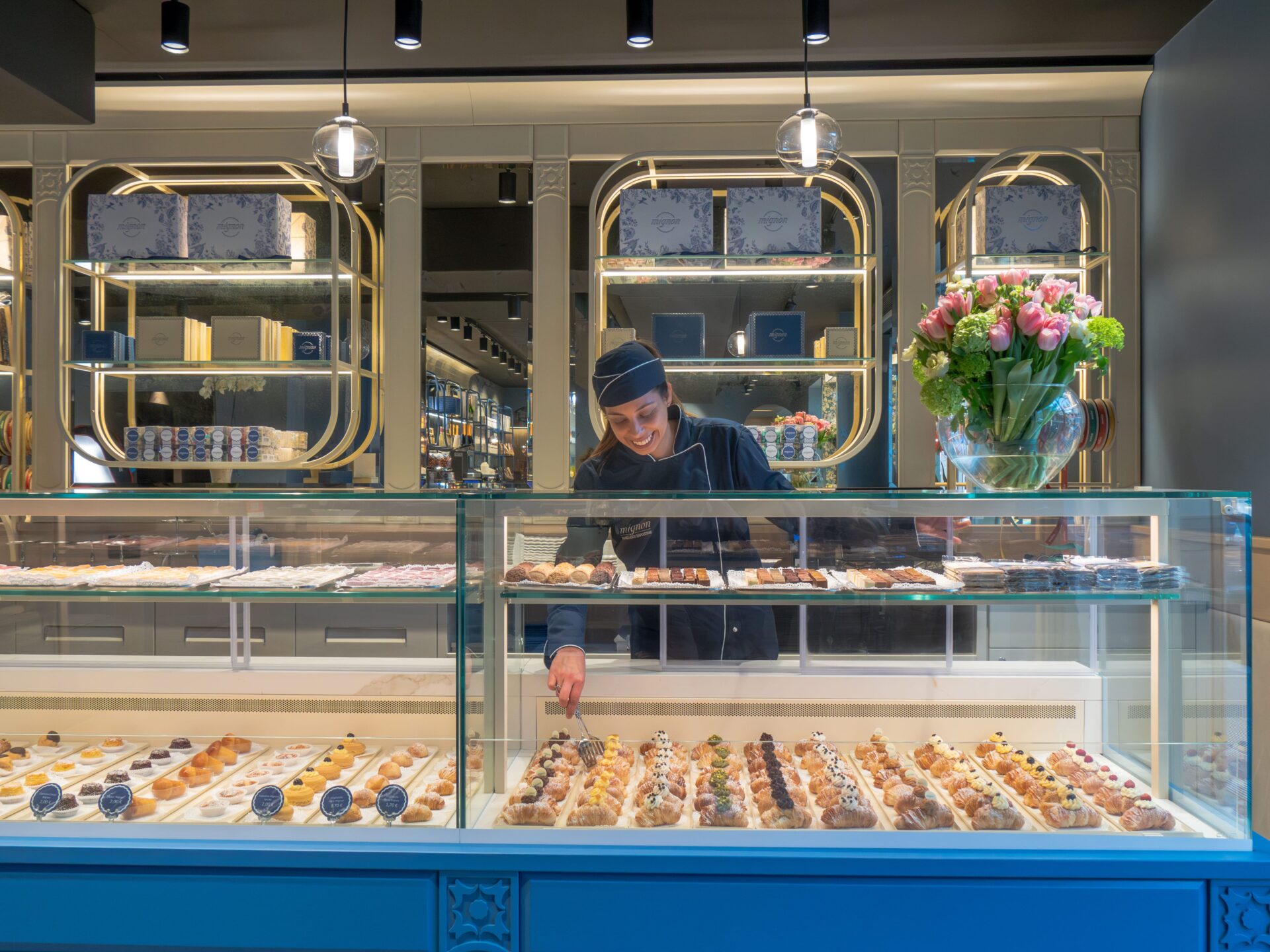 Mignon apre a Milano: la tradizione della pasticceria napoletana arriva in Porta Romana - Sapori News 