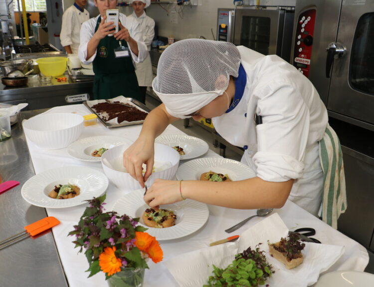 Dal 16 marzo al 13 aprile, eventi, degustazioni e workshop dedicati alle erbe officinali per il benessere e la longevità.